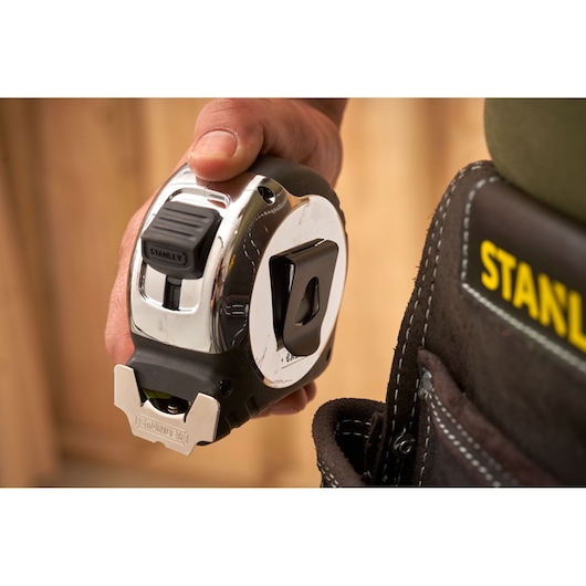 STANLEY® FATMAX® Xtreme™ 10M (32mm wide) Tape Measure