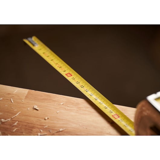 STANLEY Powerlock Tape Measure with Top reader 5m