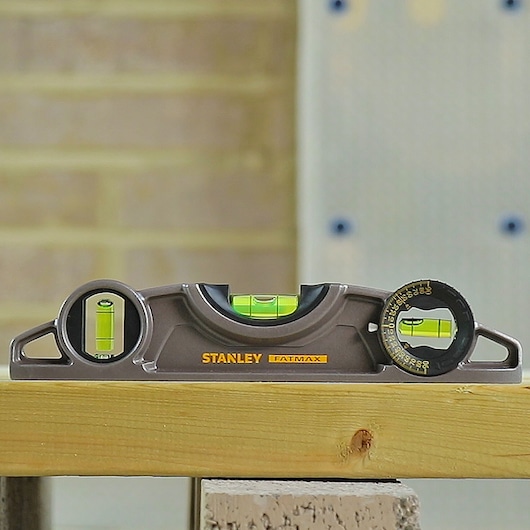 Niveau Torpedo STANLEY® FATMAX® magnétique 25 cm