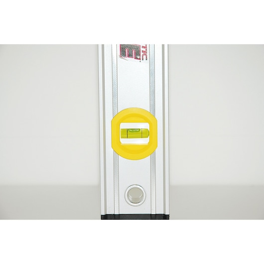 Niveau tubulaire magnétique STANLEY® FATMAX® PRO 60 cm