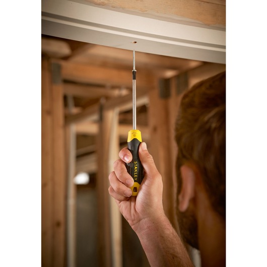 STANLEY® Slotted 2.5mm X 75mm CUSHION GRIP™ Screwdriver Application Image