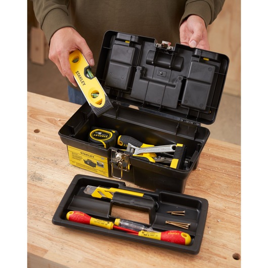 STANLEY® Series 2000 with 2 Built-In Organizers & Tray, Metal Latch