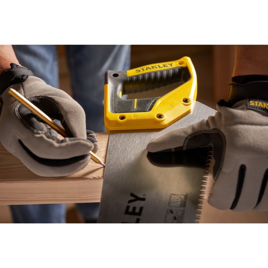 STANLEY JETCUT SAWS