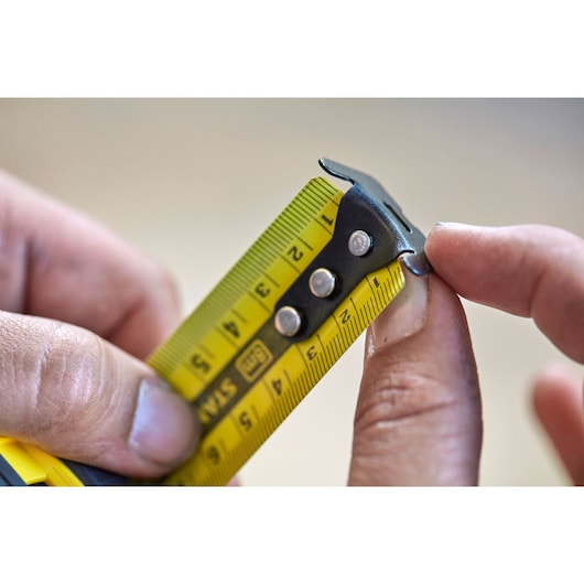 MESURE FATMAX NOUVELLE GENERATION 8M X 32MM