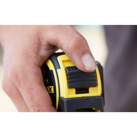 MESURE FATMAX NOUVELLE GENERATION 8M X 32MM