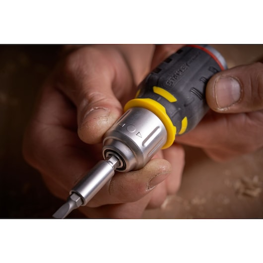 STANLEY® FATMAX® 6 Piece Stubby Ratchet Screwdriver Set Feature Image