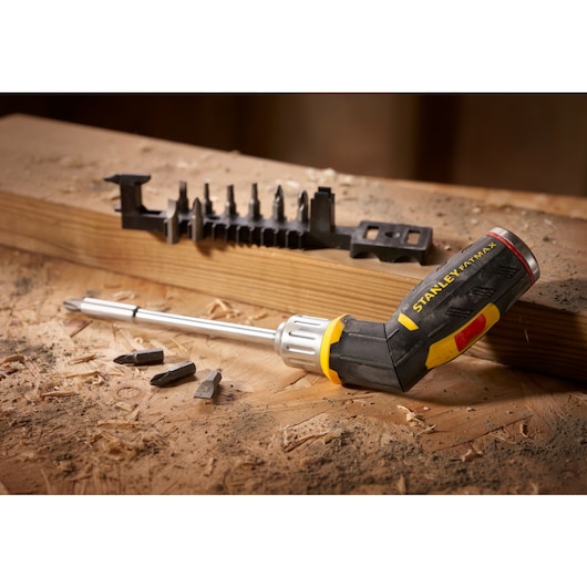 STANLEY® FATMAX® Ratchet Screwdriver Pistol Grip with 12 Bits