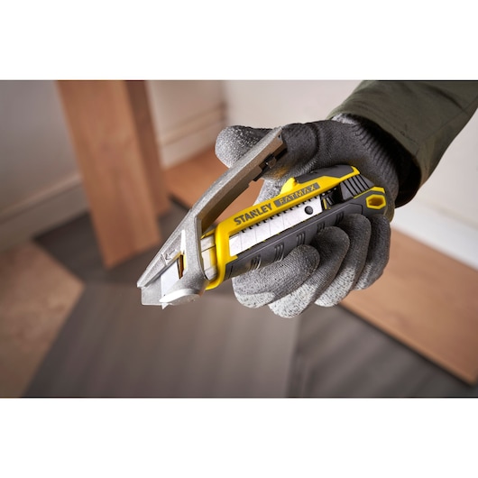 STANLEY® FATMAX® 18 mm Integrated Snap Slide Lock Snap Off Knife