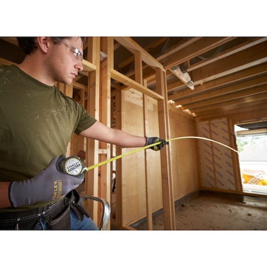 STANLEY® FATMAX® XTREME™ 5M (32MM WIDE) TAPE MEASURE