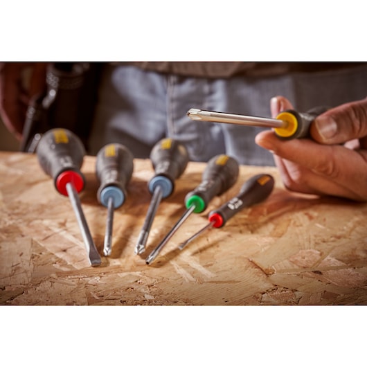 STANLEY® FATMAX® Phillips PH2 x 125mm Screwdriver Application Action Shot Hand/Person