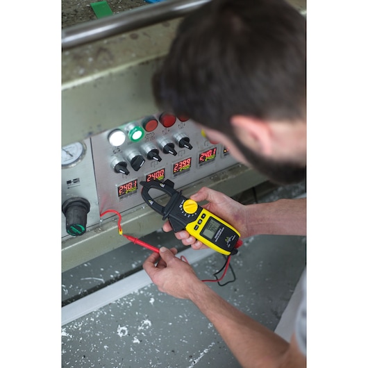 Multimètre numérique smart à pince STANLEY® FATMAX®