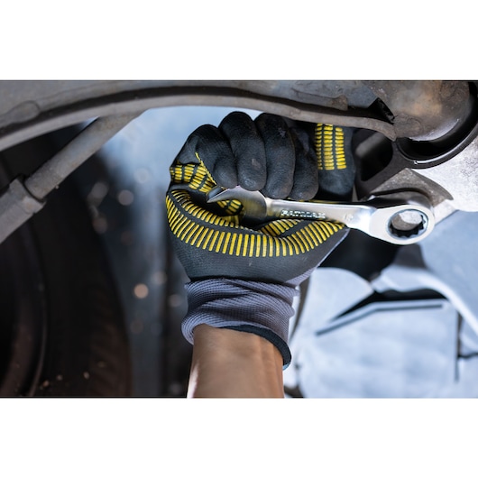 Clé à cliquet réversible anti-ripage courte 8 mm STANLEY® FATMAX®