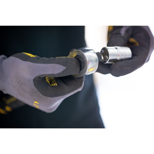 Douille 17 mm 6 pans 3/8'' STANLEY® FATMAX®