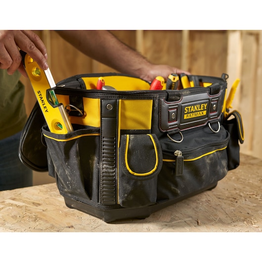 Stanley TN et Black&Decker - SAC A OUTILS RIGIDE 40 CM VRAC4