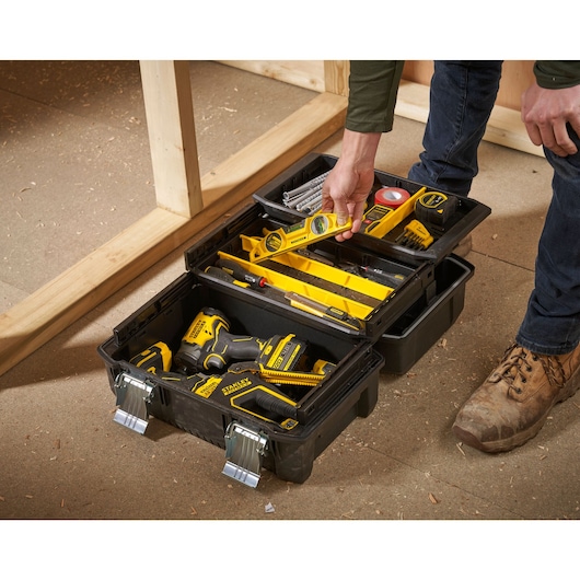 STANLEY FATMAX 18 in. Structural Foam Cantilever Tool Box