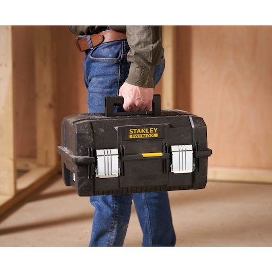 STANLEY FATMAX 18 in. Structural Foam Cantilever Tool Box