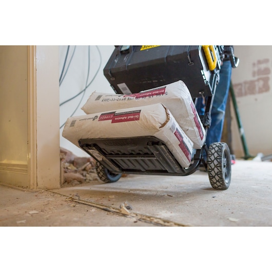 CHARIOT DE TRANSPORT TOUGHSYSTEM FATMAX