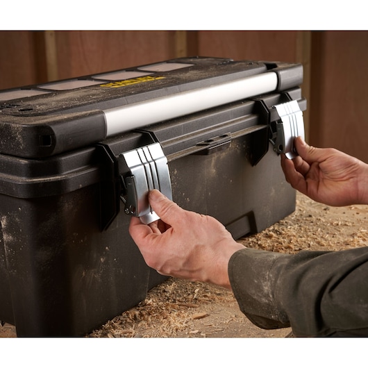 STANLEY FATMAX 26 in. Pro Cantilever Tool Box