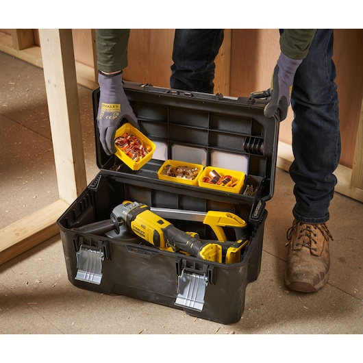 STANLEY FATMAX 20 in. Pro Cantilever Tool Box