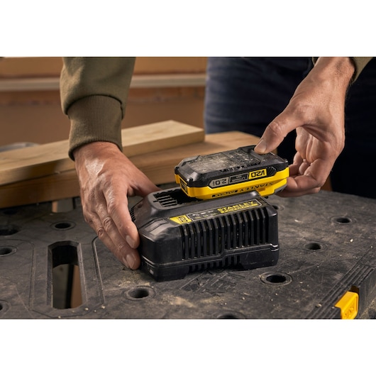 STANLEY® FATMAX® 18V 4.0Ah Lithium-Ion Battery