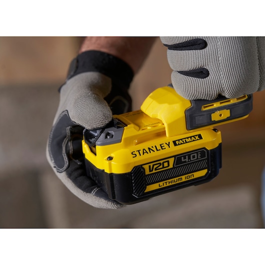 Perceuse Visseuse à percussion BRUSHLESS 60Nm - 18V - 15 réglages de couple, Mandrin 1 main 13mm, 0-600 / 1900 trs/min, 0-32300 cps/min - Gamme V20 - STANLEY FATMAX, SFMCD715M2K-QW