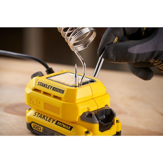 18V STANLEY® FATMAX® V20 Soldering Iron