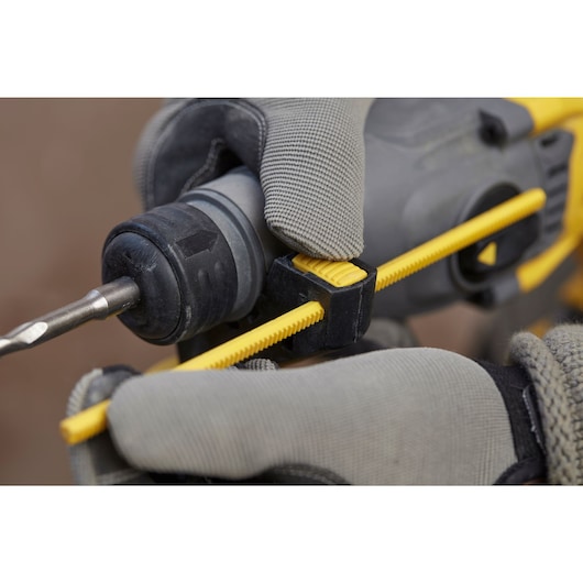 Perforateur SDS+ 2J EPTA BRUSHLESS - 18V - 0-2200 trs/min, 0-5500 cps/min, 3 modes rotation / percussion avec rotation / burinage - Gamme V20 - STANLEY FATMAX, SFMCH900B-XJ