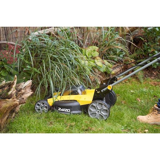 18V STANLEY® FATMAX® V20 51cm Self-propelled Mower