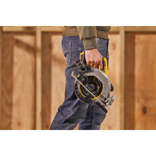 18V STANLEY® FATMAX® V20 Brushless Circular Saw