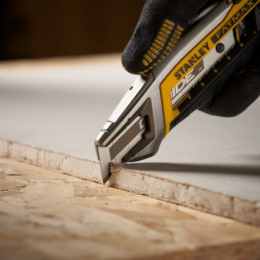 STANLEY® CARBIDE™ 18mm Snap-Off Blade (Pack of 5)