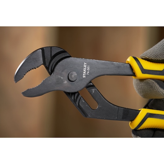 STANLEY® 250mm DYNAGRIP® Groove Joint Plier