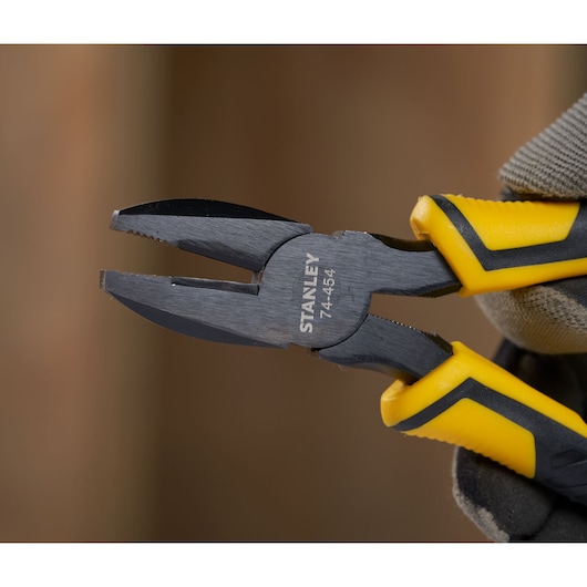 STANLEY® 200mm DYNAGRIP® Combination Plier