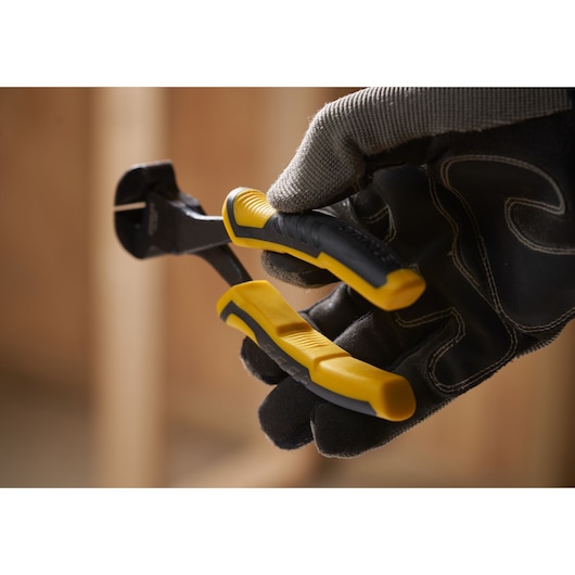 STANLEY® 150mm DYNAGRIP® End Cutter Pliers