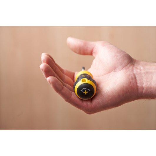 STANLEY® Phillips Stubby CUSHION GRIP™ Screwdrivers STANLEY® Phillips Stubby CUSHION GRIP™ Screwdrivers