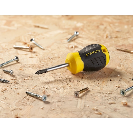 STANLEY® Phillips Stubby CUSHION GRIP™ Screwdrivers STANLEY® Phillips Stubby CUSHION GRIP™ Screwdrivers