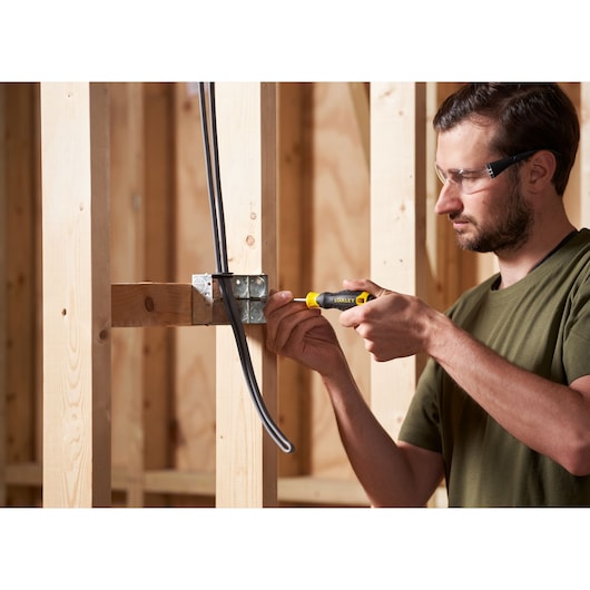 STANLEY® Pozidriv CUSHION GRIP™ Screwdrivers STANLEY® Pozidriv CUSHION GRIP™ Screwdrivers