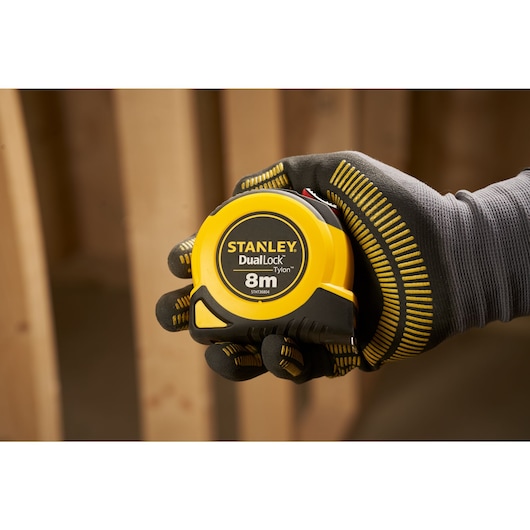 STANLEY TylonDual Lock Tape Measure 8m