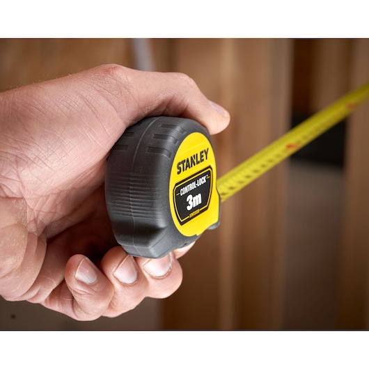 STANLEY Control lock tape measure