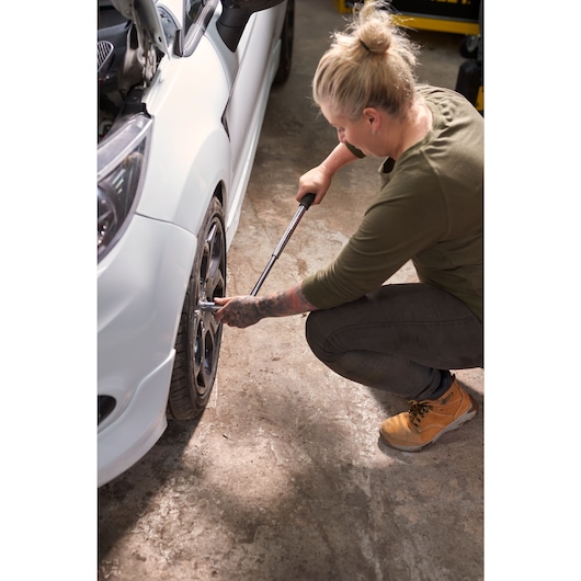STANLEY® Telescopic Wheel Wrench