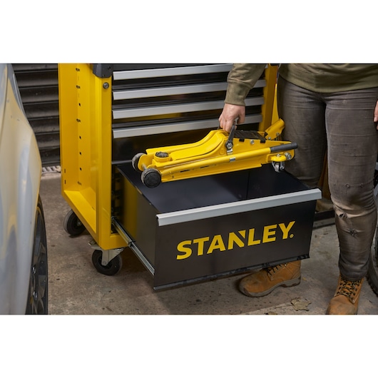 STANLEY® Floor Jack (2 Tonne Capacity)