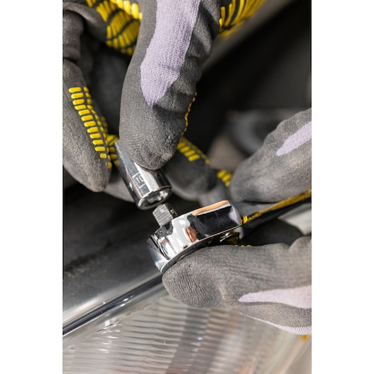 Douille 12 mm 6 pans 1/4'' STANLEY®