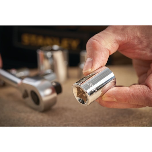 Douille 13 mm 6 pans 1/2'' STANLEY®