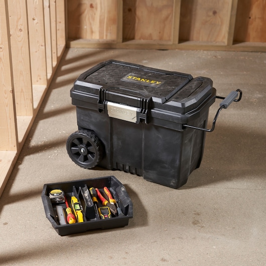 STANLEY One-Touch Latch Mobile Chest