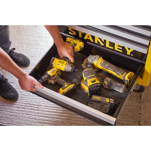 STANLEY® Cabinet