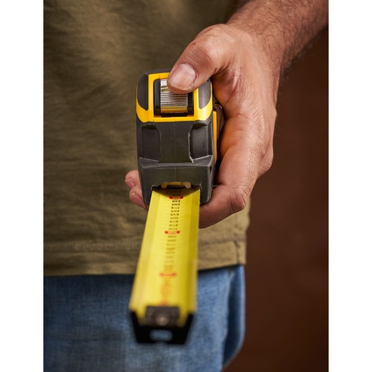 MESURE BLADE ARMOR MAGNETIQUE AUTOLOCK 8M x 32MM FATMAX PRO