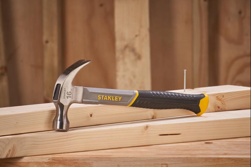 STANLEY Fibreglass claw hammer