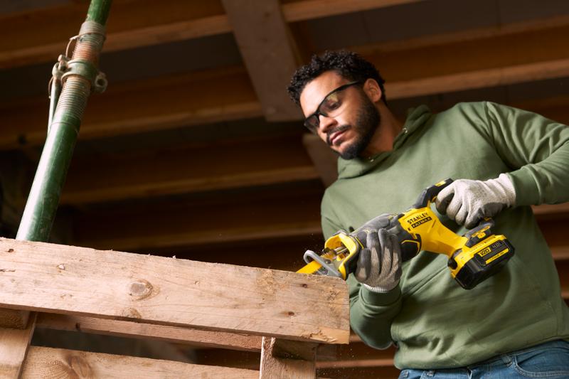 18V STANLEY® FATMAX® V20 Brushless Reciprocating Saw
