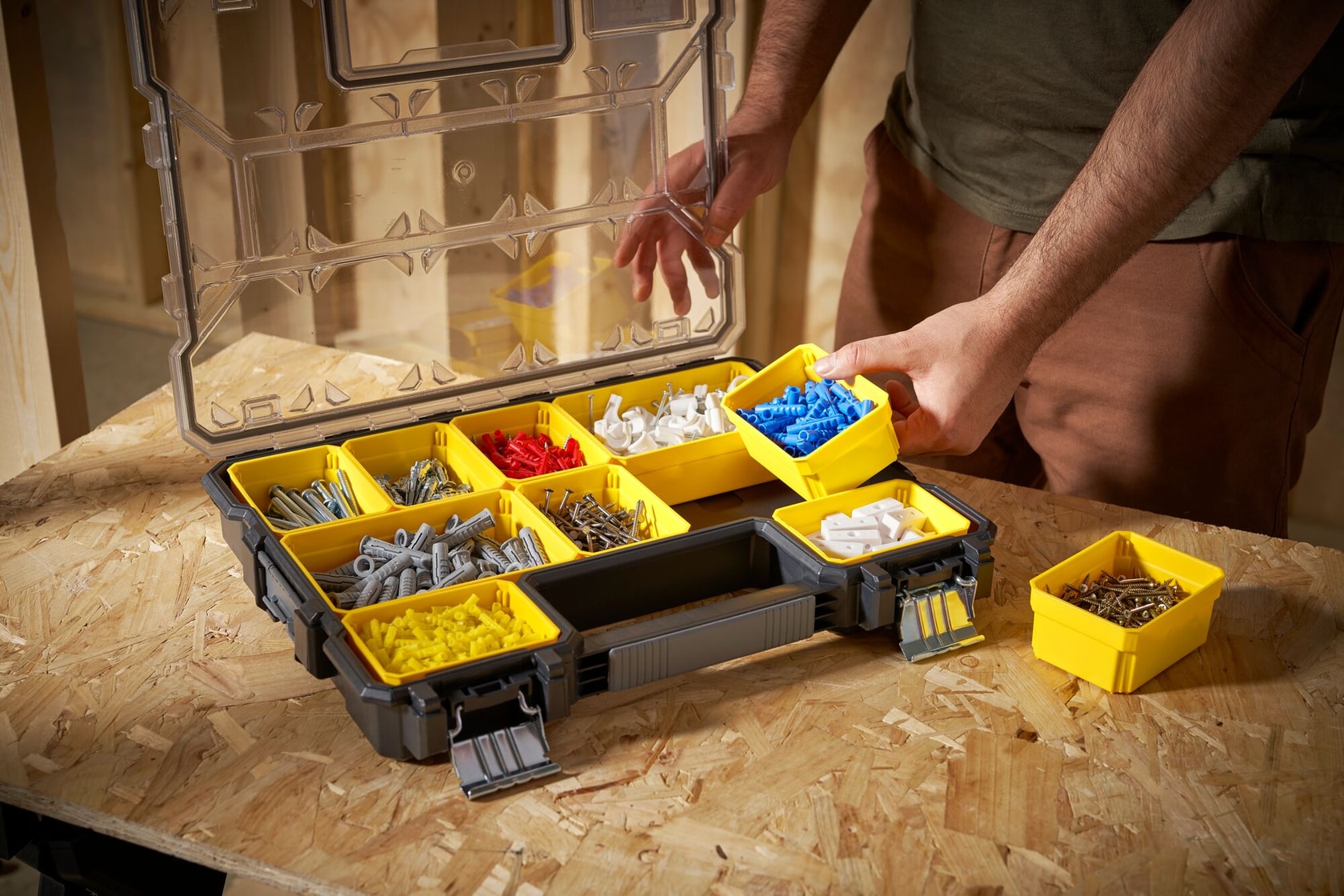 STANLEY® FATMAX® Pro Shallow Organiser with Metal Latches Application Shot